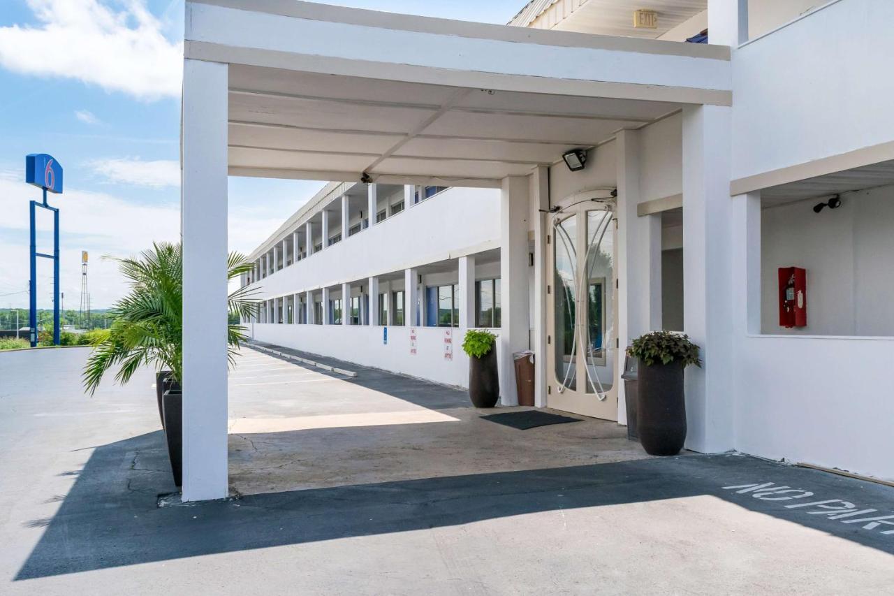 Motel 75 Monroe 外观 照片