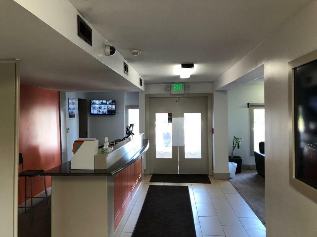 Motel 75 Monroe 外观 照片